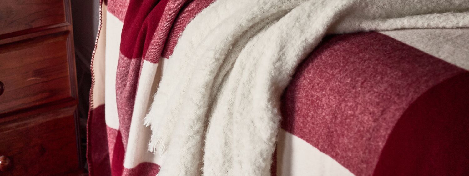 Merino vs Alpaca vs Cashmere: Luxury Fibre Differences & Comparison