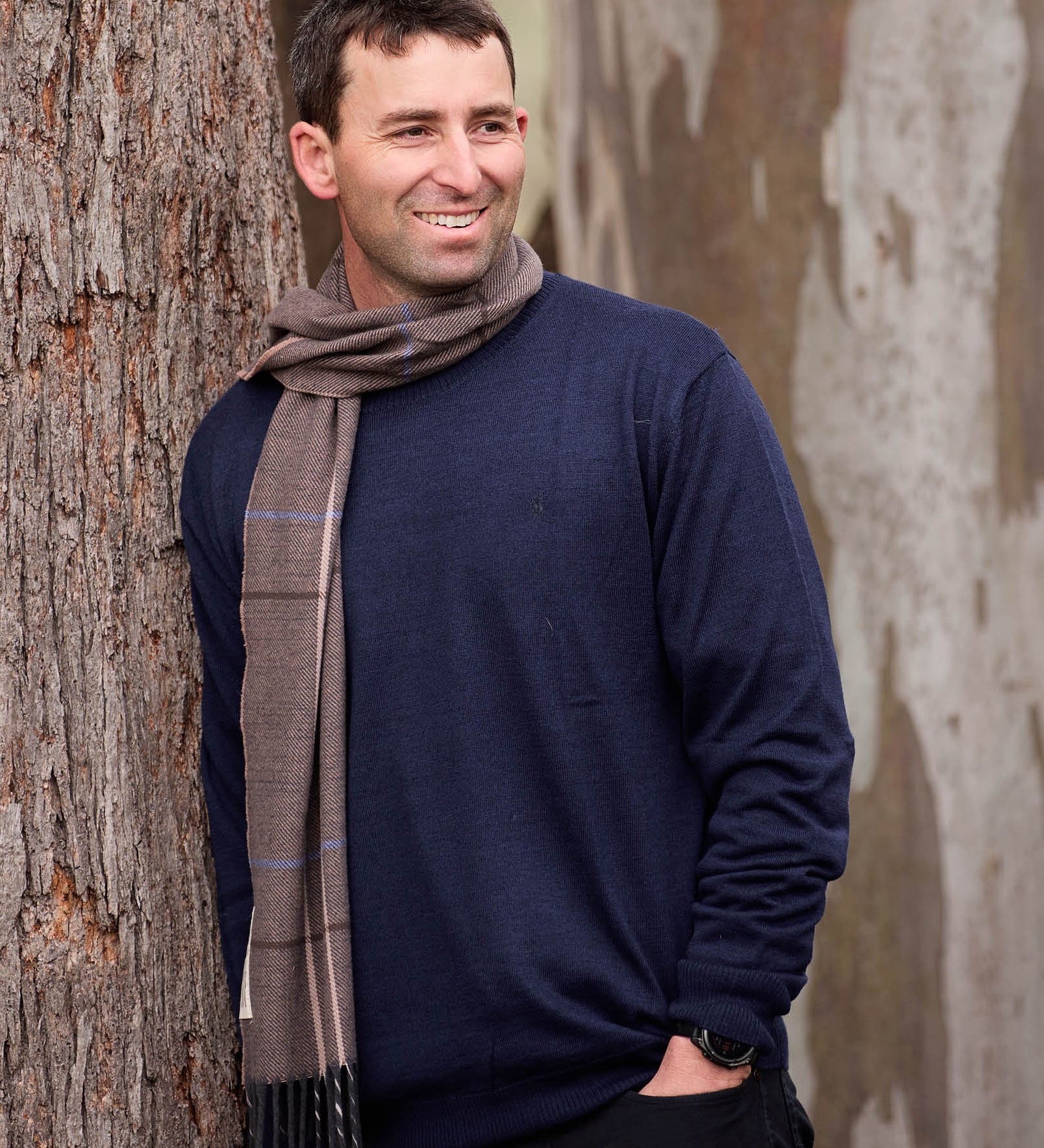 Sheffield Scarf in Sable Brown