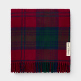 Traditional Picnic Rug in Lindsay Tartan
