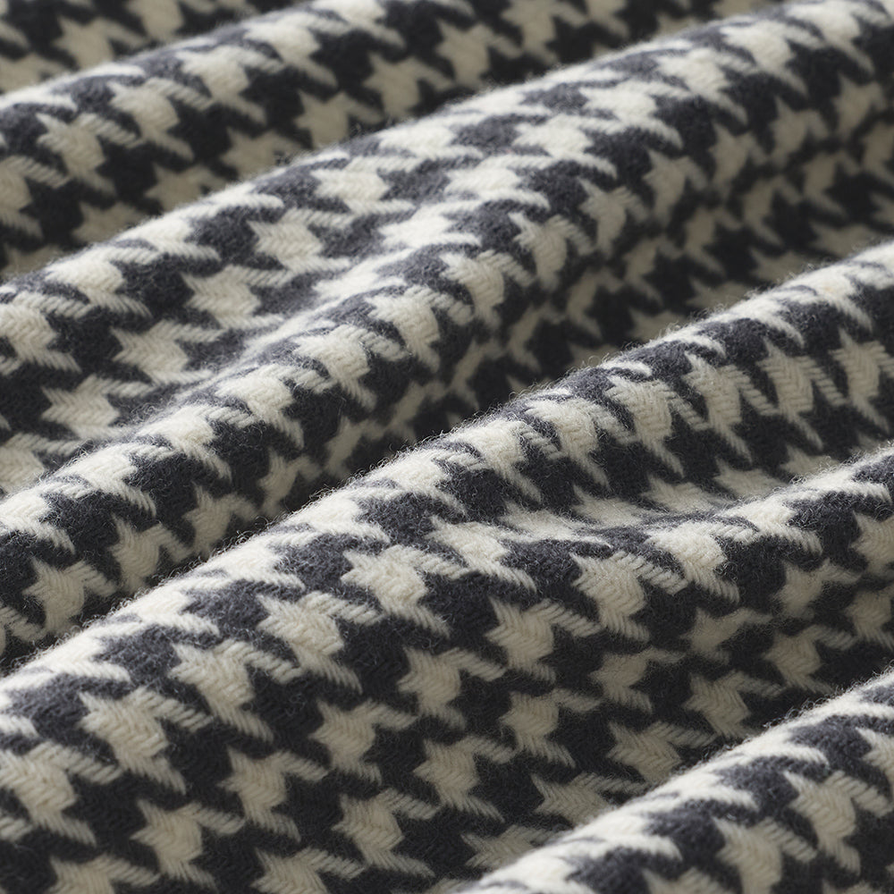 Houndstooth Scarf in Charcoal
